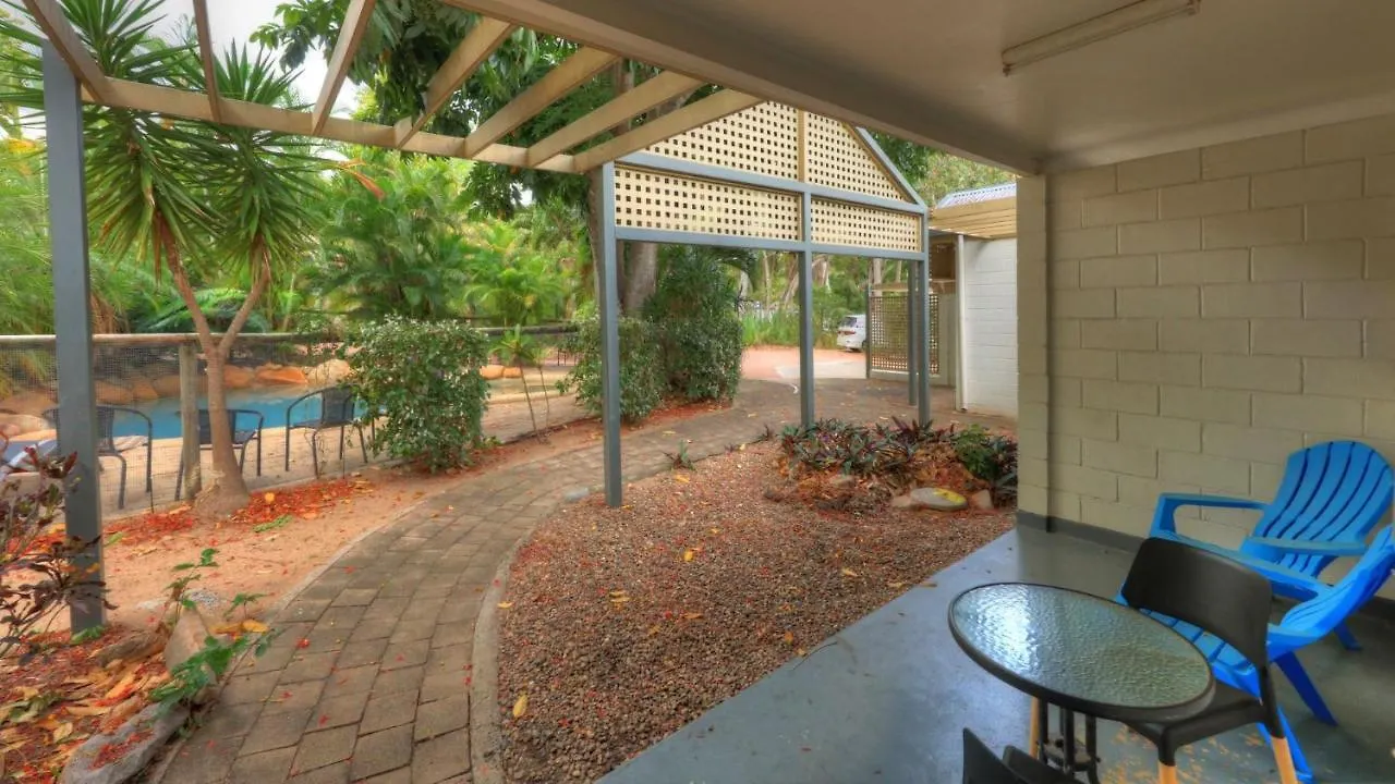Loyang Apartment 1 Arcadia 0*,  Australia